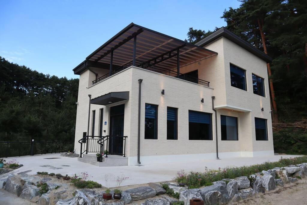 Sinami83 Villa Gangneung Exterior foto